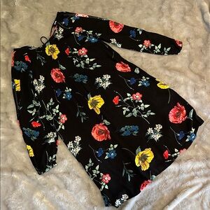 Old Navy Black Floral Cold Shoulder Long Sleeve Dress Tie Neck XS Petite